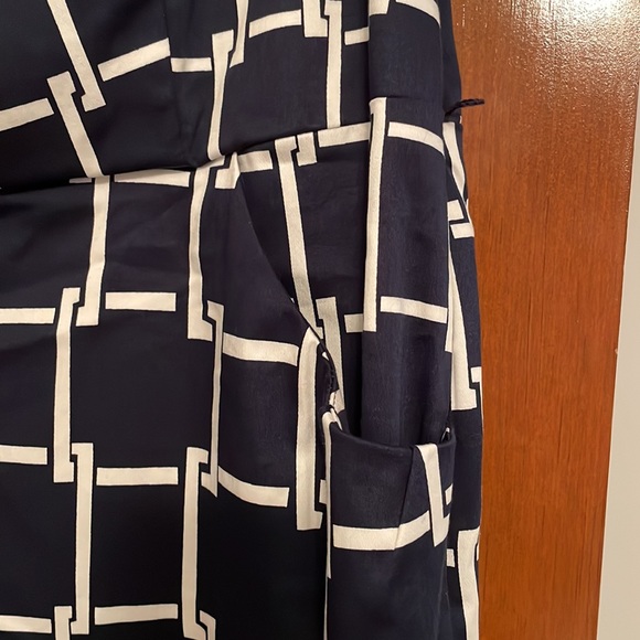 Lined Windowpane dress by Jones Studio - Picture 2 of 2